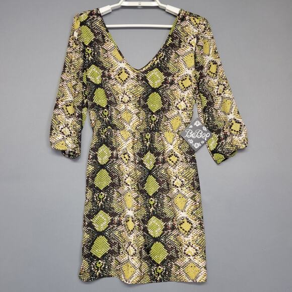 BeBop Dress Womens Small Green Yellow Snake Print 3/4 Sleeve V Neck Mini New - Picture 1 of 15
